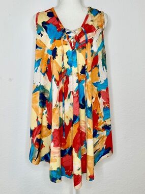 Lexington Avenue Sleeveless Swing Top, Size L